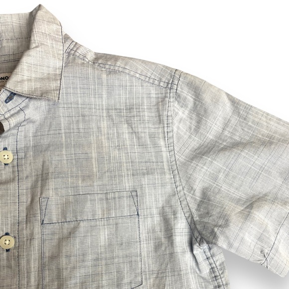 ✨BOYS LINEN BUTTON UP✨ - Picture 2 of 4
